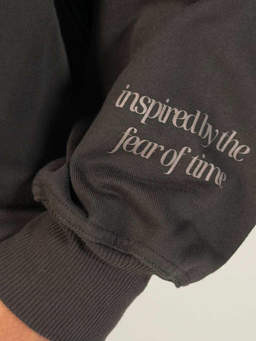 ELEVATED EMBROIDERED CREWNECK